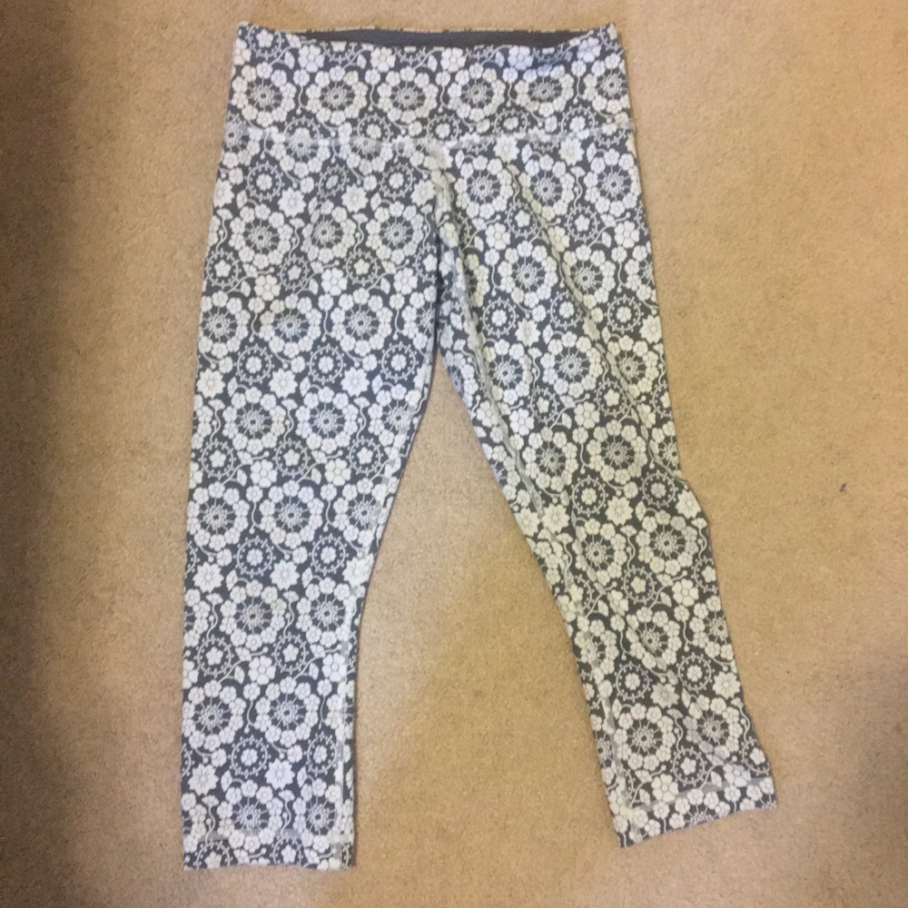 Lululemon floral print tight